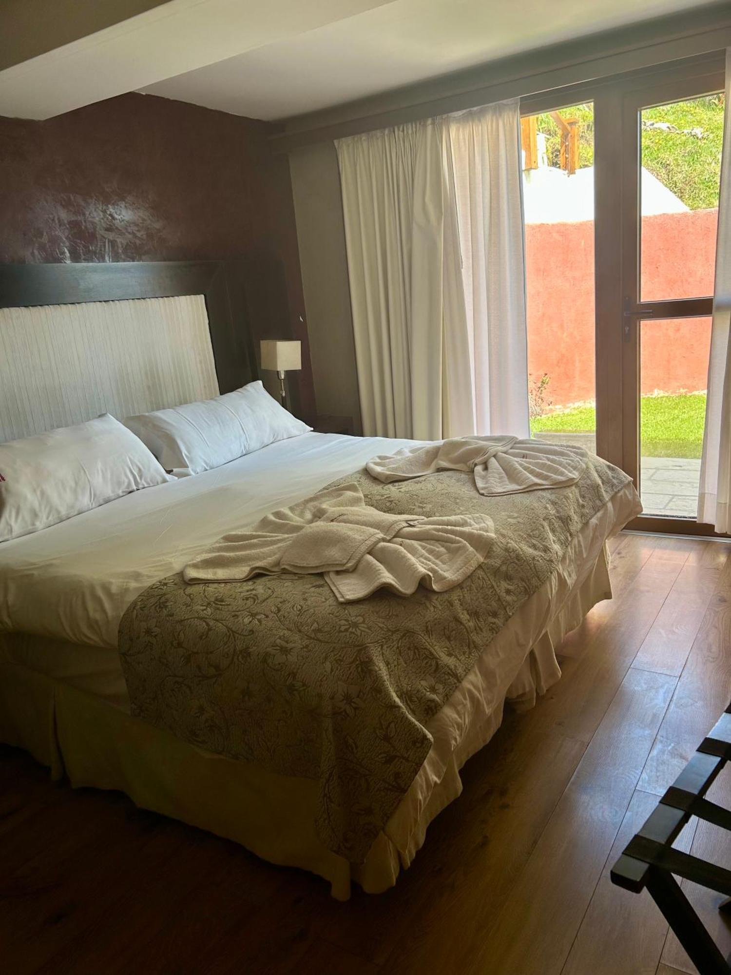 Bahia Paraiso Apart & Suites ซานคาร์ลอส เด บาริโลเช ภายนอก รูปภาพ